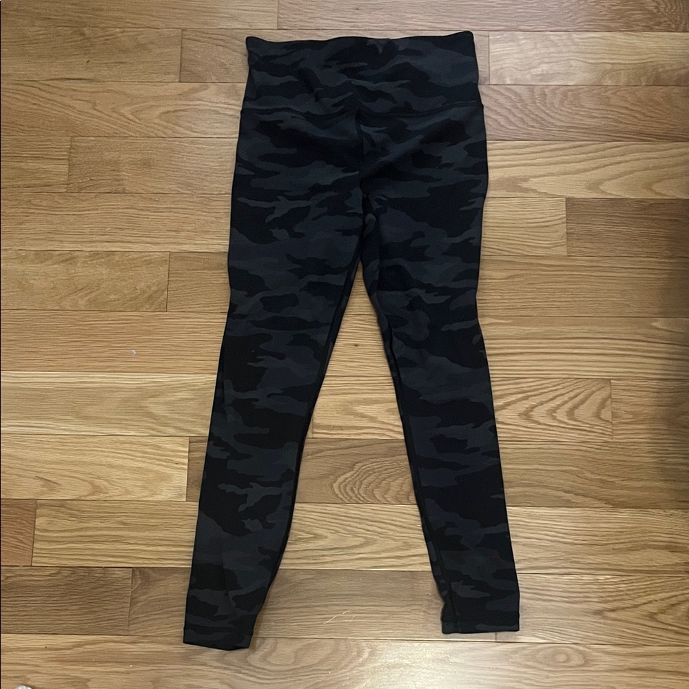 Athleta Kids Dark Camouflage Leggings